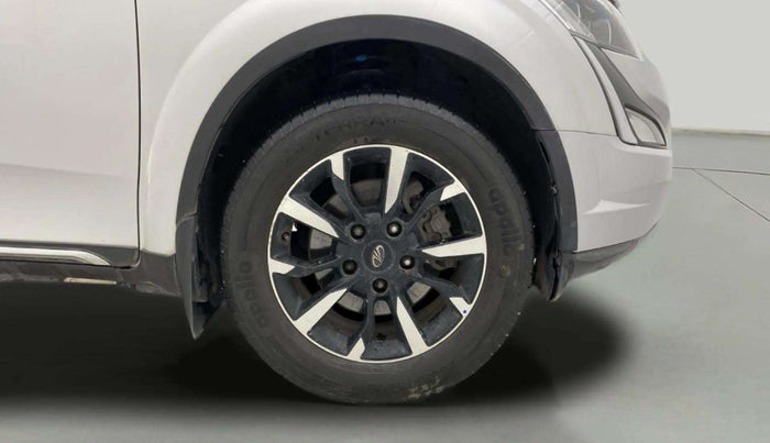 2019 Mahindra XUV500 W11, Diesel, Manual, 97,642 km, Right Front Wheel