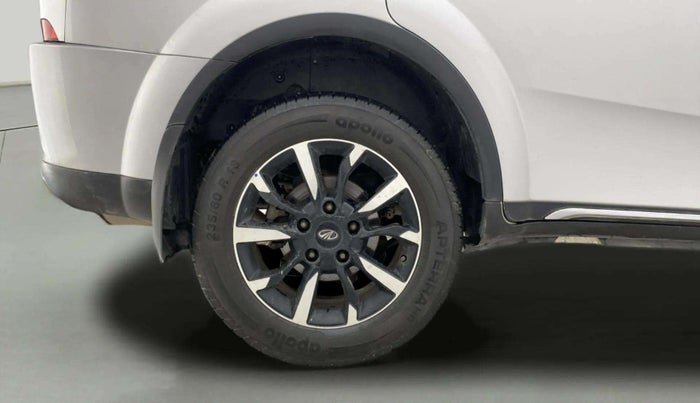 2019 Mahindra XUV500 W11, Diesel, Manual, 97,642 km, Right Rear Wheel