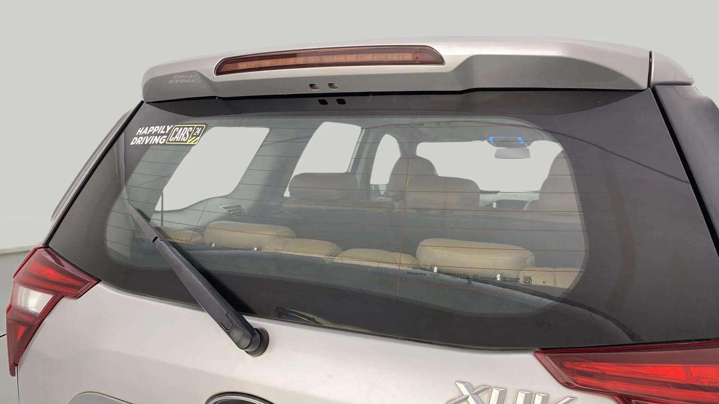 2019 Mahindra XUV500 W11, Diesel, Manual, 97,642 km, Rear Wiper