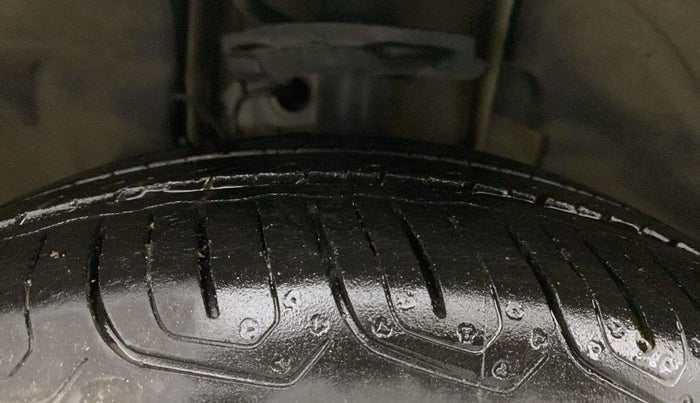 2022 Tata TIGOR XZ PLUS CNG, CNG, Manual, 47,535 km, Left Front Tyre Tread