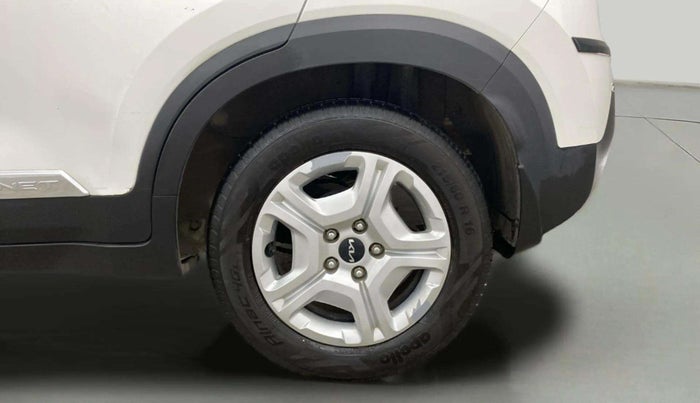 2021 KIA SONET HTK PLUS 1.0 IMT, Petrol, Manual, 38,369 km, Left Rear Wheel