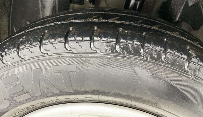 2019 Renault Kwid RXT 1.0 (O), Petrol, Manual, 37,057 km, Left Front Tyre Tread