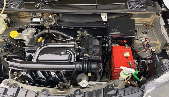 2019 Renault Kwid RXT 1.0 (O), Petrol, Manual, 37,057 km, Engine View - Left