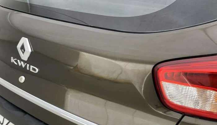 2019 Renault Kwid RXT 1.0 (O), Petrol, Manual, 37,057 km, Dicky (Boot door) - Minor scratches