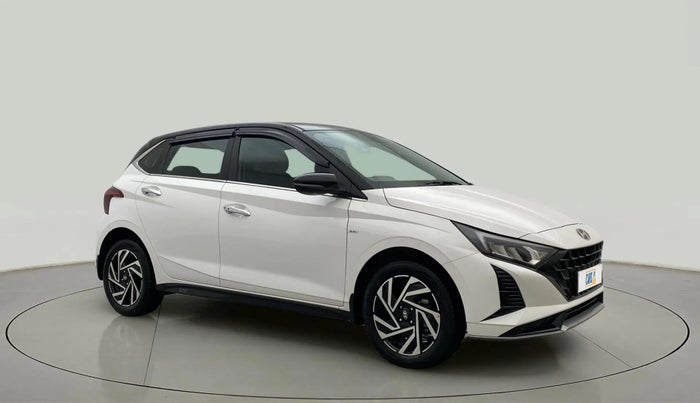 2024 Hyundai NEW I20 ASTA (O) 1.2 IVT, Petrol, Automatic, 14,097 km, Right Front Diagonal