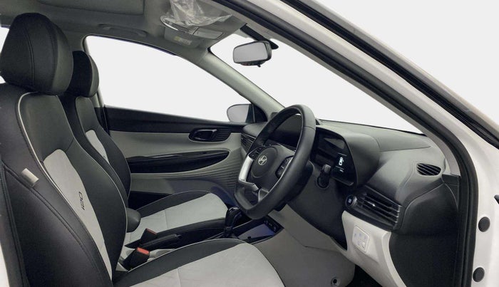 2024 Hyundai NEW I20 ASTA (O) 1.2 IVT, Petrol, Automatic, 14,097 km, Right Side Front Door Cabin