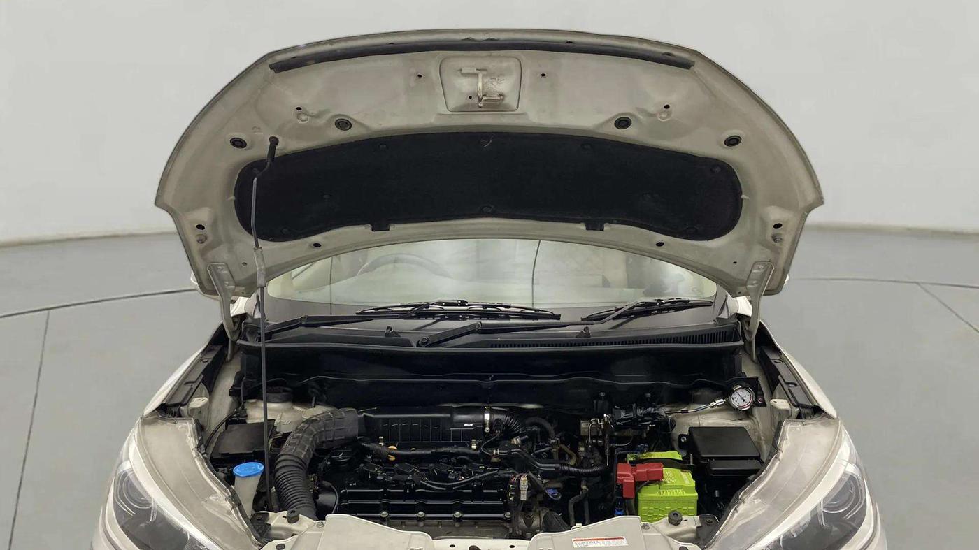 2021 Maruti Ertiga VXI CNG, CNG, Manual, 57,015 km, Open Bonet