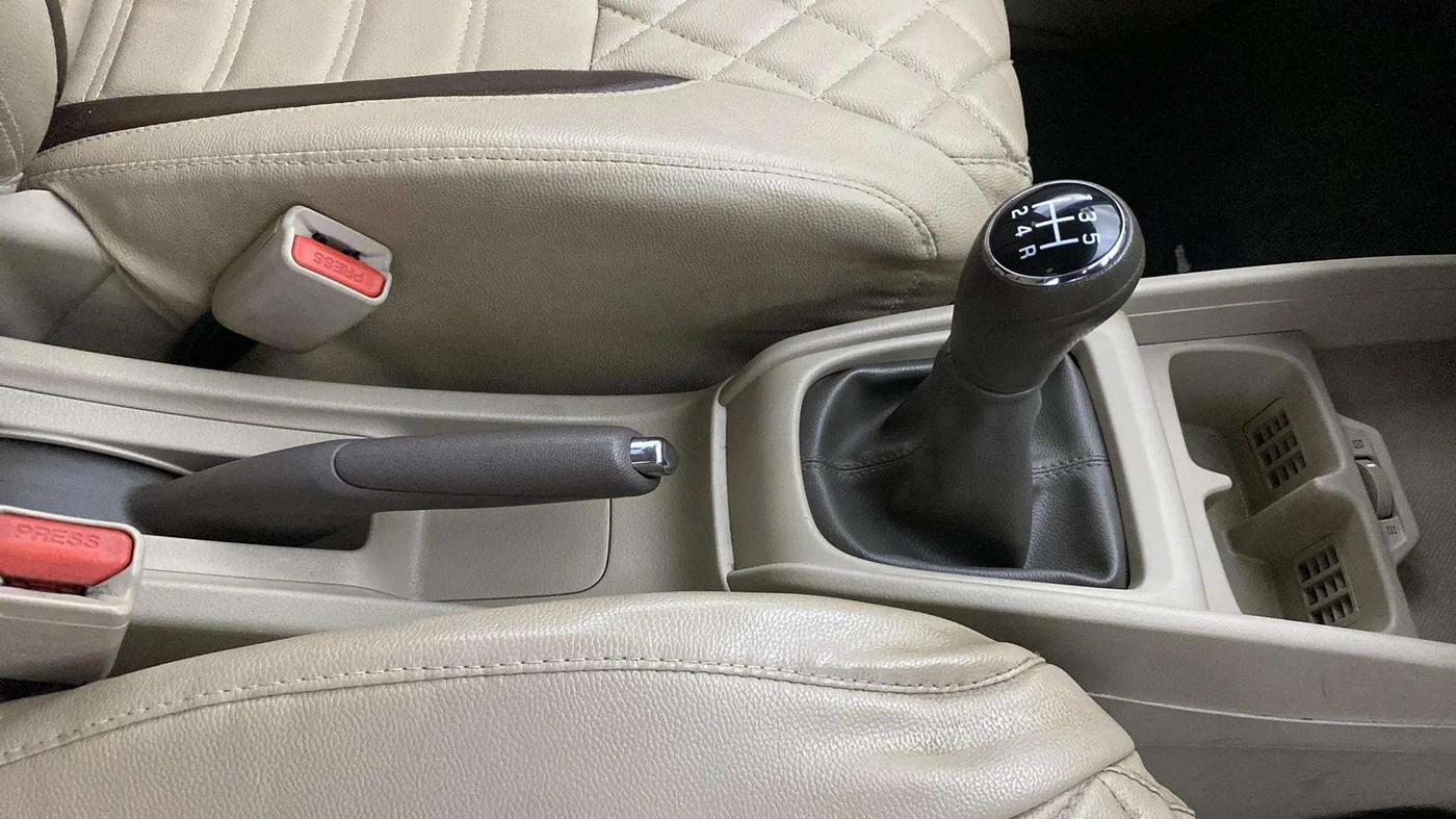 2021 Maruti Ertiga VXI CNG, CNG, Manual, 57,015 km, Gear Lever
