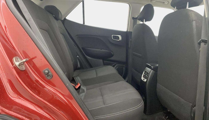 2019 Hyundai VENUE SX 1.0 TURBO, Petrol, Manual, 59,172 km, Right Side Rear Door Cabin