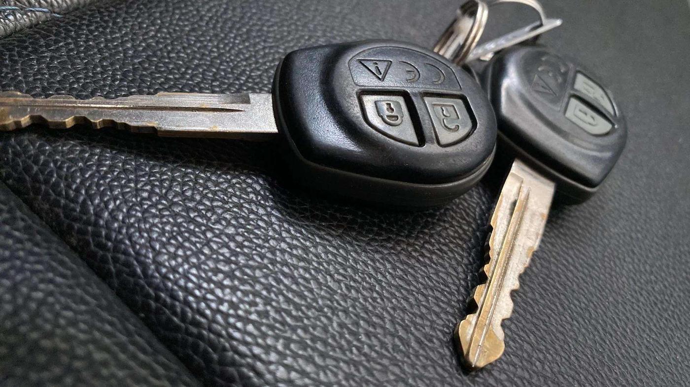 2019 Maruti IGNIS DELTA 1.2, Petrol, Manual, 47,742 km, Key Close Up