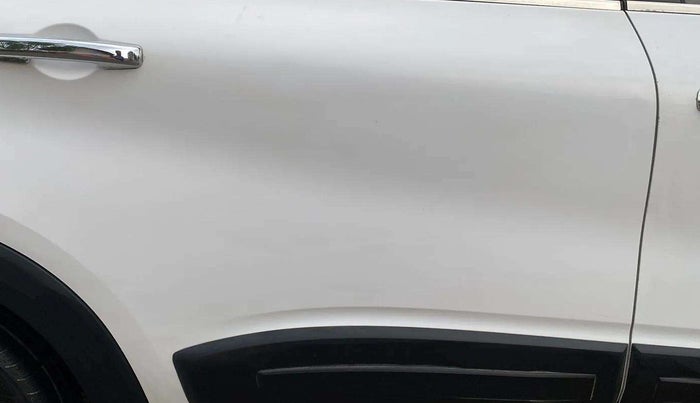 2020 Renault TRIBER RXZ AMT, Petrol, Automatic, 42,290 km, Right rear door - Minor scratches