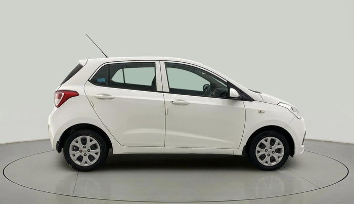 2016 Hyundai Grand i10 MAGNA 1.2 KAPPA VTVT, Petrol, Manual, 77,076 km, Right Side View