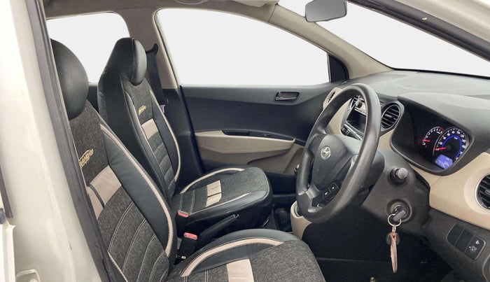 2016 Hyundai Grand i10 MAGNA 1.2 KAPPA VTVT, Petrol, Manual, 77,076 km, Right Side Front Door Cabin