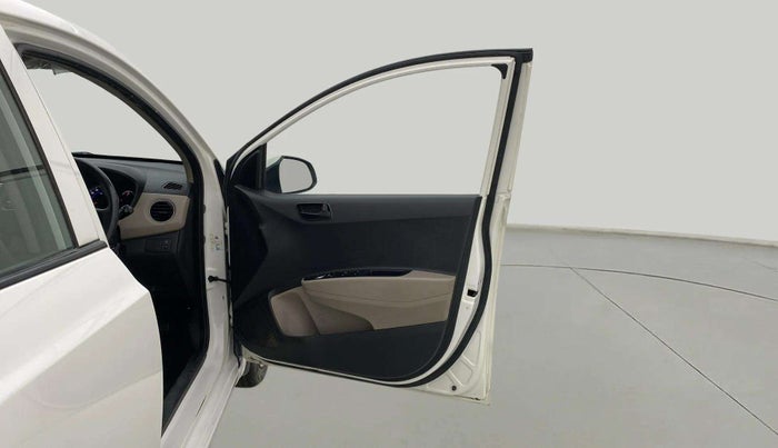 2016 Hyundai Grand i10 MAGNA 1.2 KAPPA VTVT, Petrol, Manual, 77,076 km, RHS Front Door