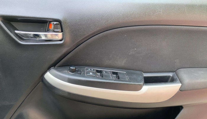2017 Maruti Baleno DELTA PETROL 1.2, Petrol, Manual, 93,404 km, Driver Side Door Panels Control