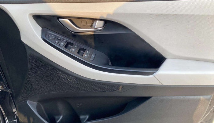2021 Hyundai Creta SX 1.5 PETROL, Petrol, Manual, 43,961 km, Driver Side Door Panels Control
