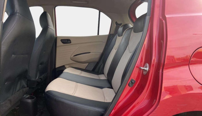 2022 Hyundai NEW SANTRO MAGNA, Petrol, Manual, 22,701 km, Right Side Rear Door Cabin