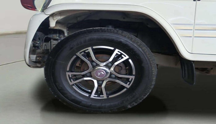 2023 Mahindra Bolero B6 (O), Diesel, Manual, 46,251 km, Left Front Wheel