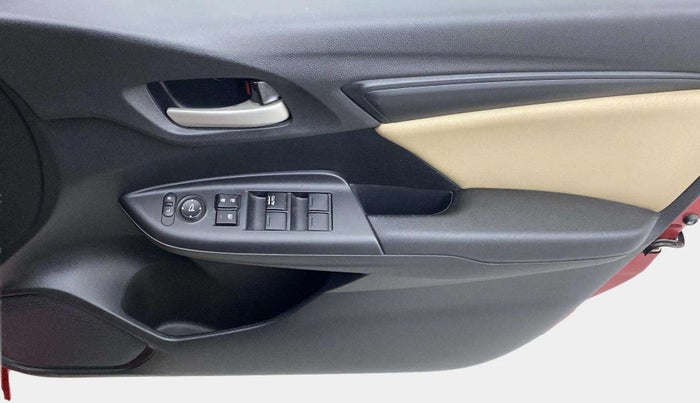 2018 Honda Jazz 1.2L I-VTEC V CVT, Petrol, Automatic, 32,172 km, Driver Side Door Panels Control