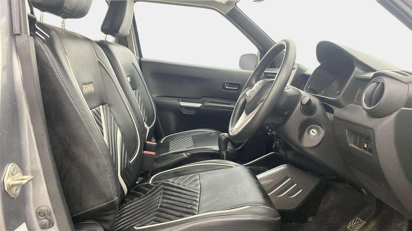 2020 Maruti IGNIS SIGMA 1.2, Petrol, Manual, 14,437 km, Right Side Front Door Cabin