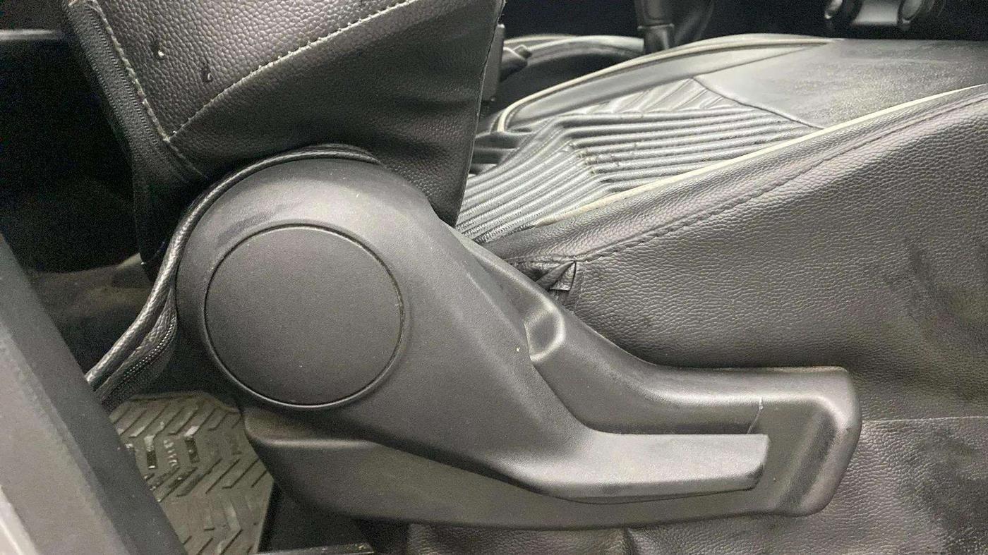 2020 Maruti IGNIS SIGMA 1.2, Petrol, Manual, 14,437 km, Driver Side Adjustment Panel