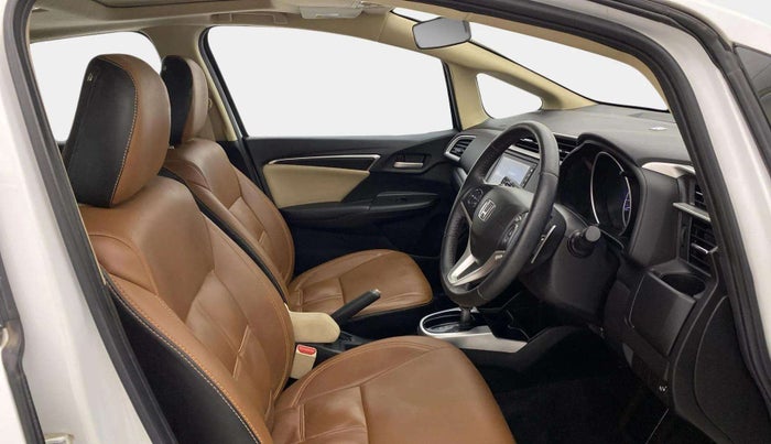 2022 Honda Jazz 1.2L I-VTEC ZX CVT, Petrol, Automatic, 23,560 km, Right Side Front Door Cabin