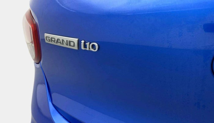 2018 Hyundai Grand i10 SPORTZ AT 1.2 KAPPA VTVT, Petrol, Automatic, 39,661 km, Dicky (Boot door) - Slightly dented