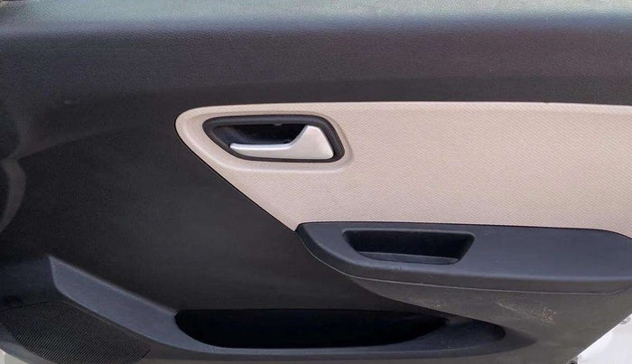 2023 Maruti Alto LXI O, Petrol, Manual, 31,268 km, Driver Side Door Panels Control