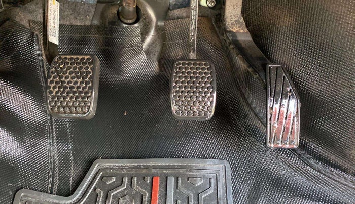 2023 Maruti Alto LXI O, Petrol, Manual, 31,268 km, Pedals