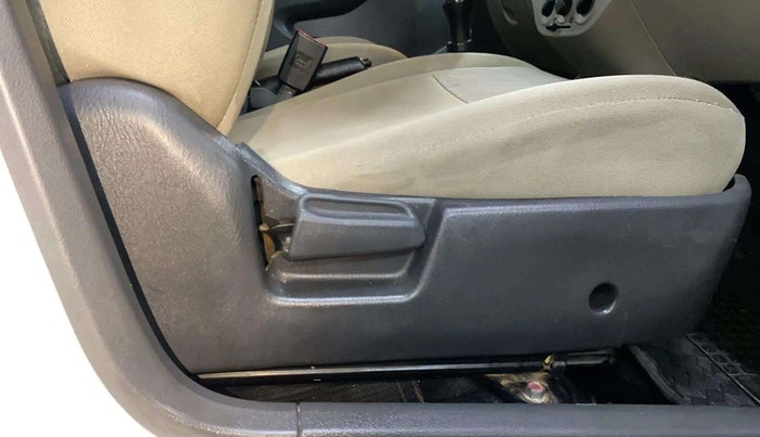 2015 Maruti Alto K10 VXI, Petrol, Manual, 84,347 km, Driver Side Adjustment Panel