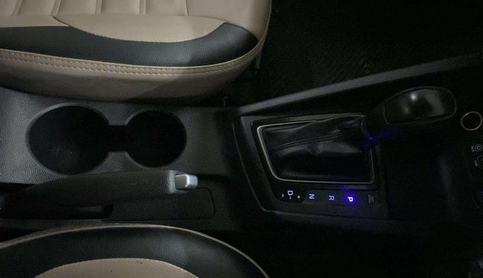 2019 Hyundai Elite i20 SPORTZ PLUS  1.2 CVT, Petrol, Automatic, 45,911 km, Gear Lever