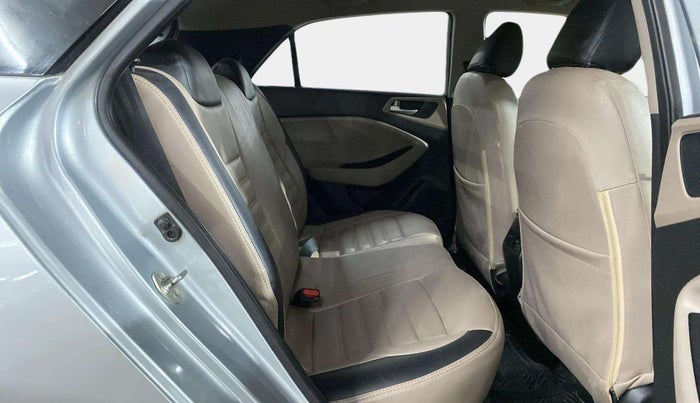 2019 Hyundai Elite i20 SPORTZ PLUS  1.2 CVT, Petrol, Automatic, 45,911 km, Right Side Rear Door Cabin