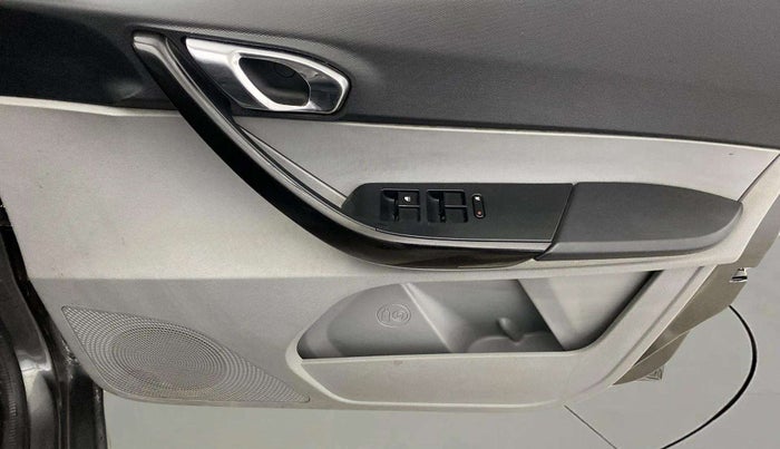 2020 Tata Tiago XZ PETROL, Petrol, Manual, 70,653 km, Driver Side Door Panels Control