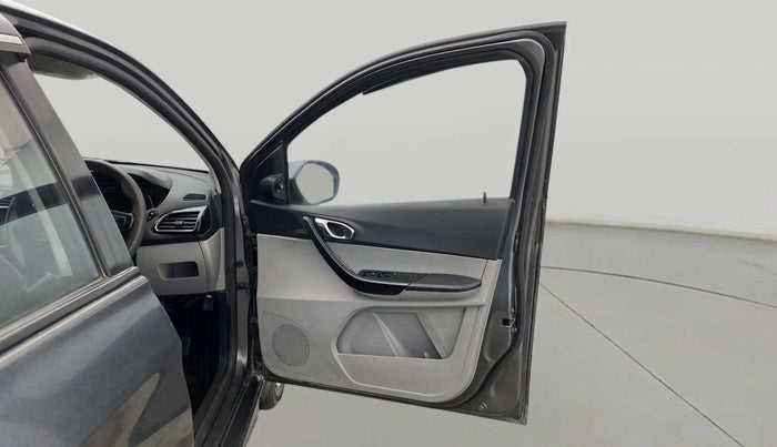 2020 Tata Tiago XZ PETROL, Petrol, Manual, 70,653 km, RHS Front Door