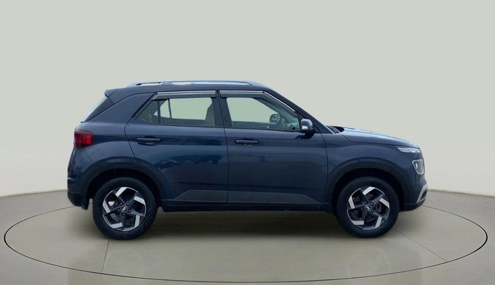 2020 Hyundai VENUE SX 1.0 TURBO, Petrol, Manual, 34,748 km, Right Side View