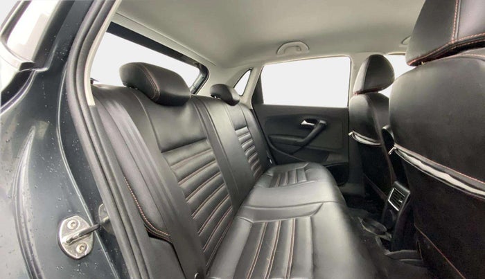 2018 Volkswagen Polo HIGHLINE PLUS 1.0 16 ALLOY, Petrol, Manual, 70,748 km, Right Side Rear Door Cabin