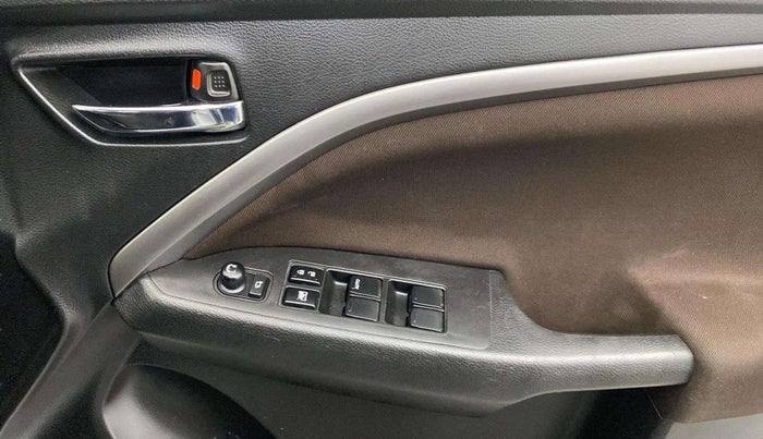 2022 Maruti BREZZA ZXI + AT SMART HYBRID, Petrol, Automatic, 26,064 km, Driver Side Door Panels Control
