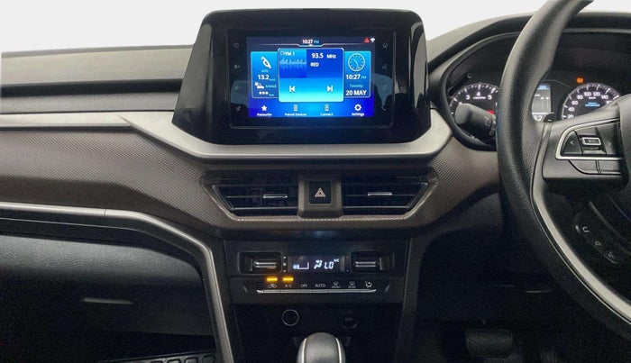 2022 Maruti BREZZA ZXI + AT SMART HYBRID, Petrol, Automatic, 26,064 km, Air Conditioner