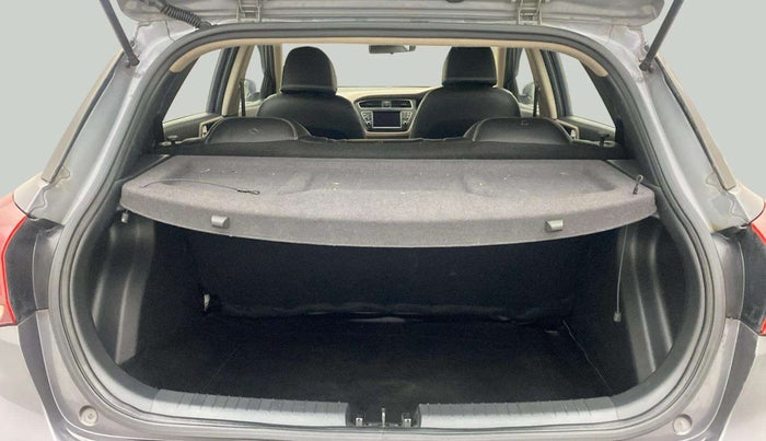 2019 Hyundai Elite i20 SPORTZ PLUS 1.2, Petrol, Manual, 45,288 km, Boot Inside