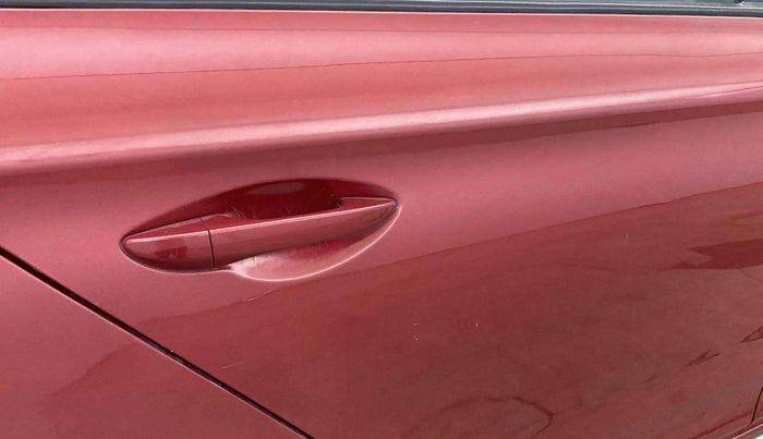 2017 Hyundai Elite i20 SPORTZ 1.2, Petrol, Manual, 88,463 km, Right rear door - Minor scratches