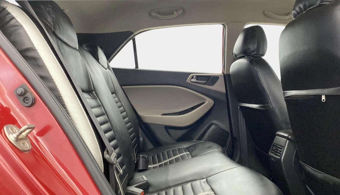 2017 Hyundai Elite i20 SPORTZ 1.2, Petrol, Manual, 88,463 km, Right Side Rear Door Cabin