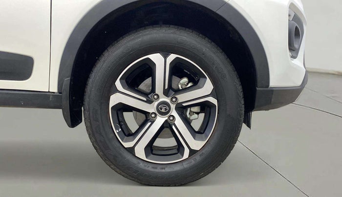 2022 Tata NEXON XZ PLUS PETROL SUNROOF, Petrol, Manual, 2,119 km, Right Front Wheel