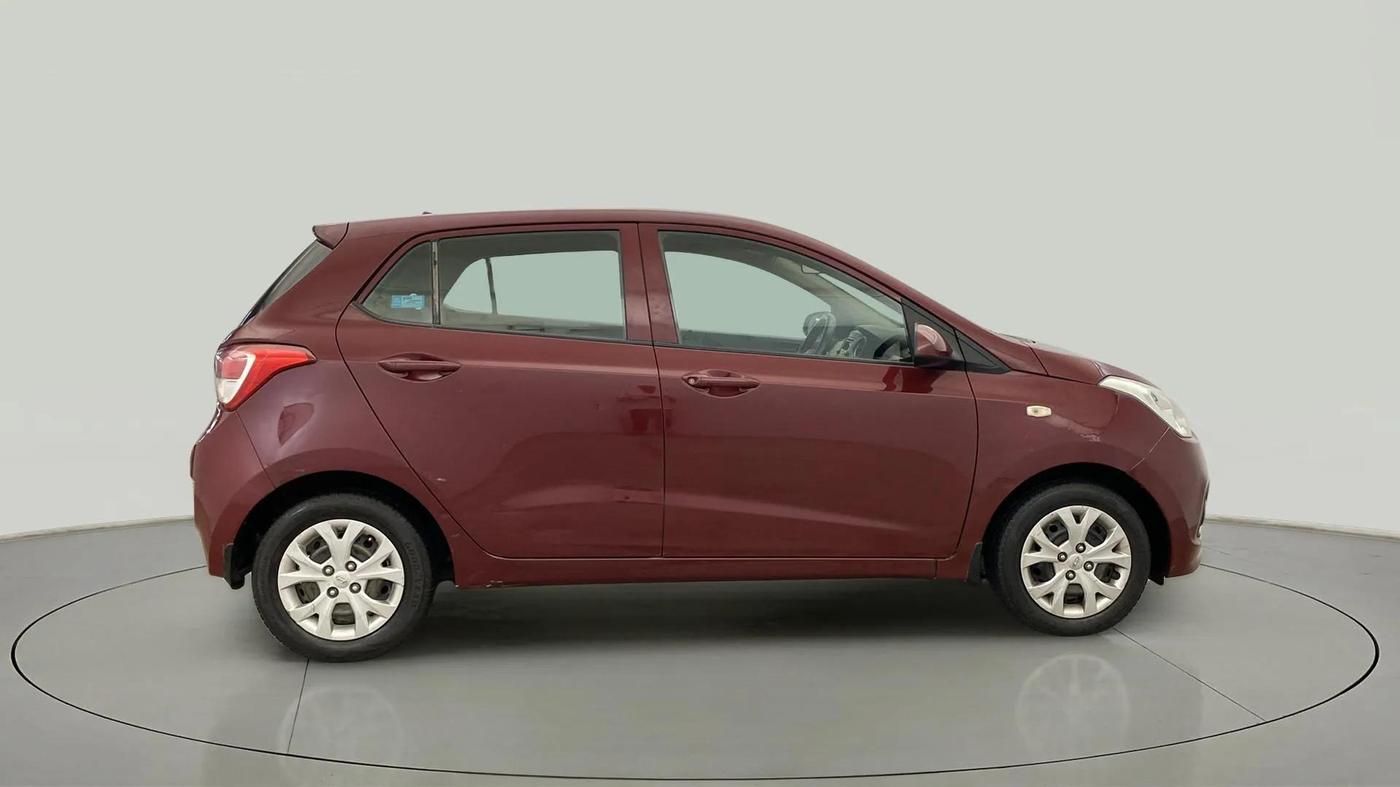 2015 Hyundai Grand i10 MAGNA 1.2 KAPPA VTVT, Petrol, Manual, 38,894 km, Right Side View