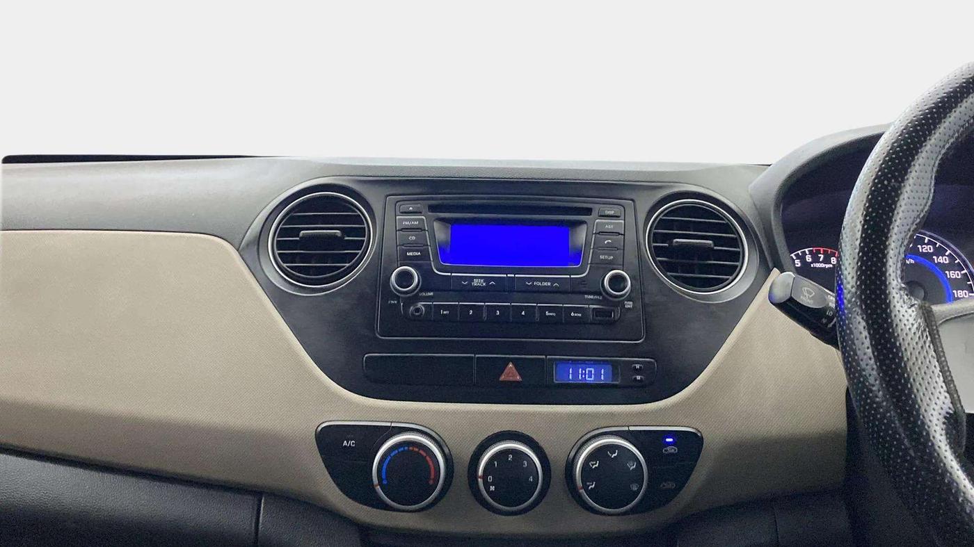 2015 Hyundai Grand i10 MAGNA 1.2 KAPPA VTVT, Petrol, Manual, 38,894 km, Air Conditioner