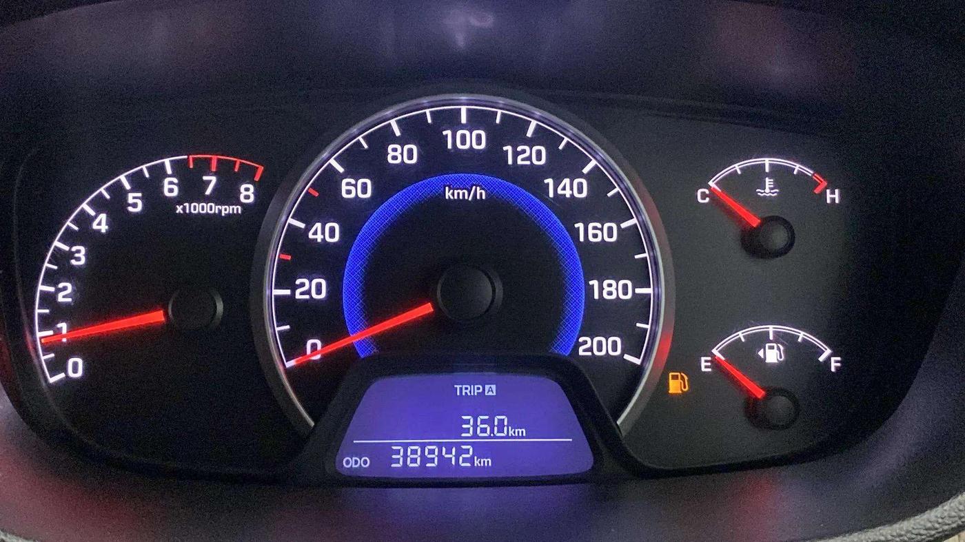 2015 Hyundai Grand i10 MAGNA 1.2 KAPPA VTVT, Petrol, Manual, 38,894 km, Odometer Image