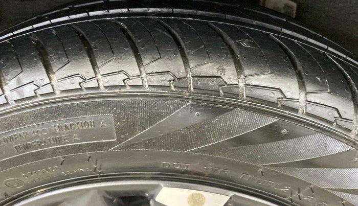 2023 Hyundai EXTER SX(O) CONNECT 1.2 AMT, Petrol, Automatic, 13,518 km, Left Front Tyre Tread
