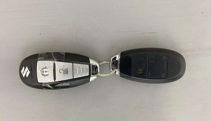 2018 Maruti Ciaz ZETA 1.5 SHVS MT PETROL, Petrol, Manual, 41,478 km, Key Close Up