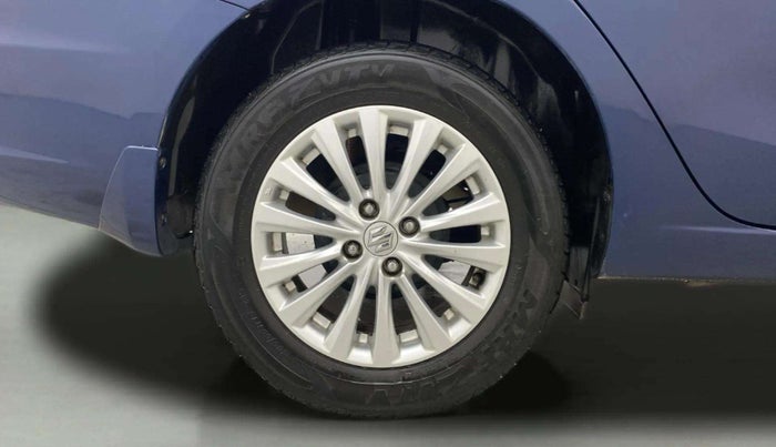 2018 Maruti Ciaz ZETA 1.5 SHVS MT PETROL, Petrol, Manual, 41,478 km, Right Rear Wheel