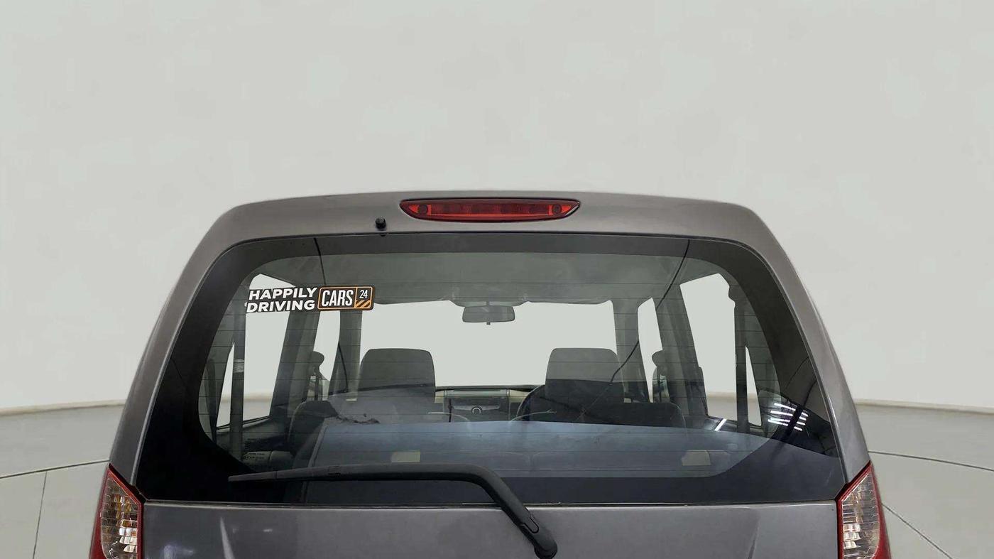 2018 Maruti Wagon R 1.0 VXI, Petrol, Manual, 17,292 km, Rear Windshield