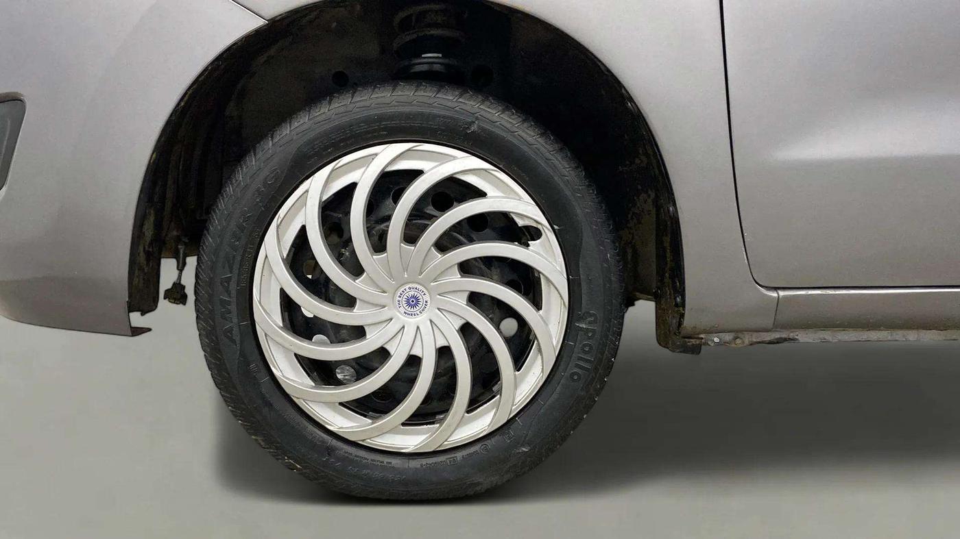 2018 Maruti Wagon R 1.0 VXI, Petrol, Manual, 17,292 km, Left Front Wheel